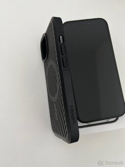 Iphone 15 - black, 128GB - 8