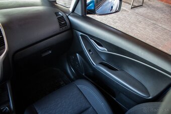 Hyundai ix20 1.6 CRDi HP DOHC 16V Style - 8
