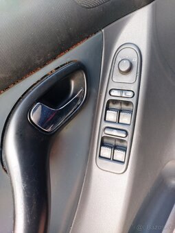 Seat Toledo 1.6 benzín - 8
