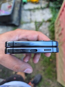 Predám samsung Z Flip 5 8/256GB - 8