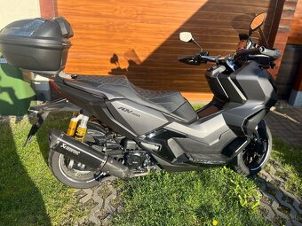 Honda 350 adv - 8