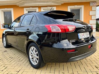 Mitsubishi Lancer 1.6 MIVEC Benzín Sportback 86kW + Xenóny - 8