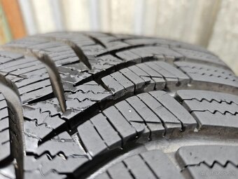Málo jazdené zimné pneu Hankook+Vredestein - 185/60 r15 - 8