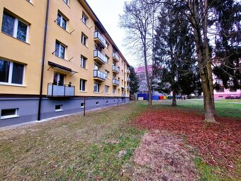 Príjemný 2+1 izbový byt s balkónom a veľkou pivnicou, P - 8