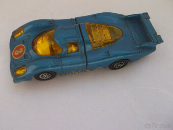 pretekarske auticka PORSCHE v 1:43 - 8