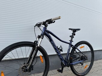 Scott Contessa Active 40 2021 - 8