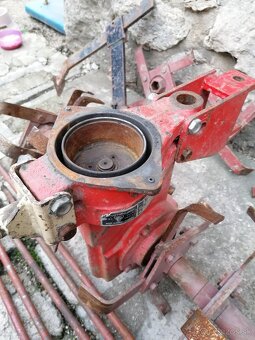Rotavátor - kultivátor - 8
