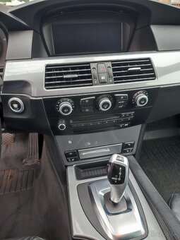BMW E61 525d - 8