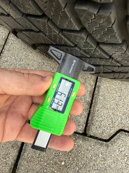 Zimne pneumatiky Bridgestone 235/55 R20 Blizzak - 8