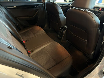 Škoda Octavia Combi 2.0 TDI 184k L K DSG 4x4 EU6 - 8