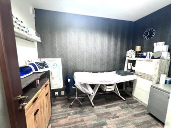 Luxusný kadernícky salón, barber, kozmetický salón, TOP LOKA - 8