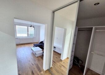 2-izbový byt s balkónom / 61 m2 / - Bytča - 8