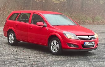 Opel Astra H 1.6l 85kW r.v 2011 - 8