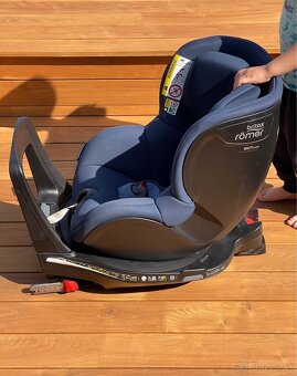 ZLAVA - BRITAX RÖMER Autosedačka Dualfix i-Size (0-18 kg) - 8