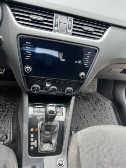 Škoda Octavia III lift - 8