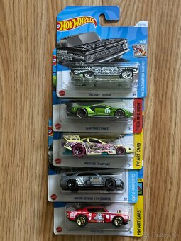Hot wheels autíčka nové neotvorené 5 kusov (g) Treasure hunt - 8