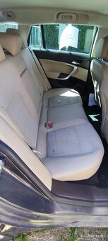 Opel Insignia - 8