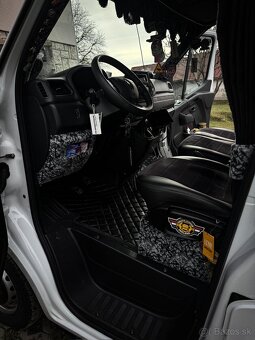 Renault Master 2,3 - 8