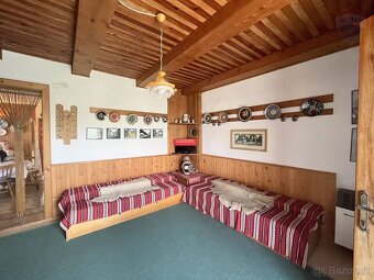 Znížená cena  Malebná chalupa v obci Dlžín - 8