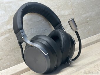 Corsair VIRTUOSO RGB WIRELESS XT - 8