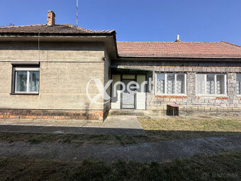 ZNÍŽENÁ CENA. Starší rodinný dom vo vyhľadávanej obci Horné - 8