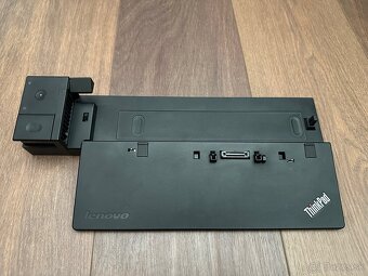 Predám notebook Lenovo T570 - 8