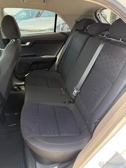 Kia Rio 1.4 MPi M6 GOLD - 8