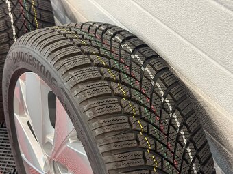 VW GOLF VIII 8 5x112 R17 ET46 ALU Zimne golf 8 205 50 r17 - 8