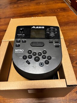 Alesis Nitro Mesh Special Edition - 8