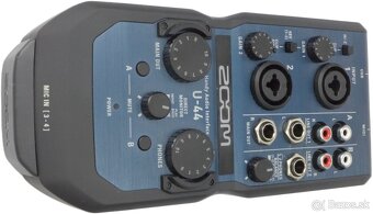 ZOOM U-44 – kompaktný 4-in/4-out USB audio interface + MIDI - 8