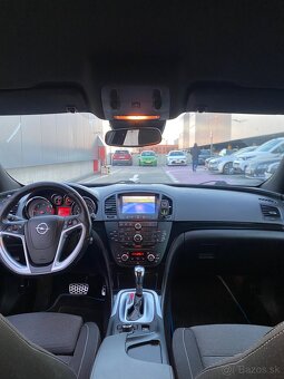 Opel Insignia sports tourer 2013 - 8