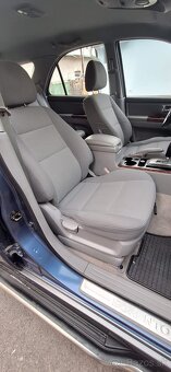 Kia Sorento 2.5 CRDI - 8