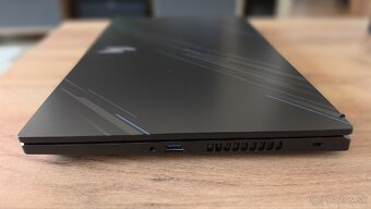 Predám vymením herný notebook Acer Nitro V15 RTX Top - 8
