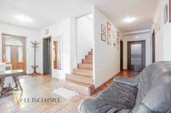ALL INCLUSIVE | NA PREDAJ NADŠTANDARDNÝ 9-IZBOVÝ RD, DUNAJSK - 8