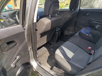 Kia ceed sw - 8