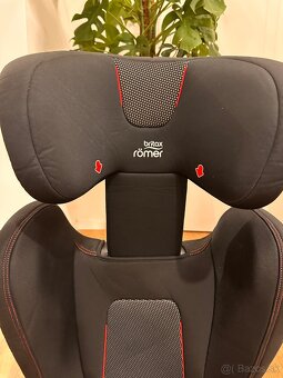 Autosedačka Britax Romer Kidfix III M - 8