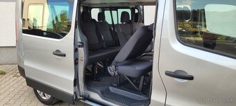 Prenájom 9 miestnych vozidiel (minibusov/dodávok) - 8