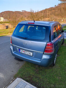 Opel Zafira b - 8