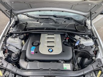 BMW E91 330xd M57N2 170KW - 8