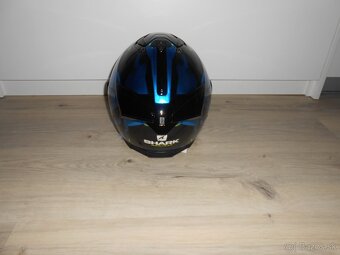 Predam krasnu novu moto prilbu znacky SHARK SPARTAN GT REPL - 8