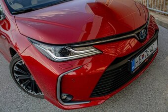 Toyota Corolla sedan 1.8 Hybrid e-CVT Style Tech - 8
