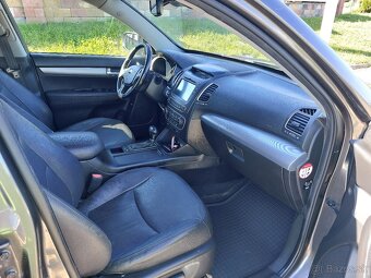 Kia Sorento 2.2 CRDi VGT 4WD LX A/T - 8