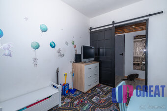 PREDAJ - 3izb byt (71m2) s garážou - Bzince pod Javorinou - 8