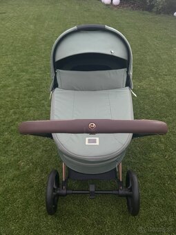 Cybex Priam 4.0 - 8