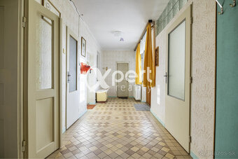 RODINNÝ DOM  V OBCI DOLNÉ SALIBY NA PREDAJ - 8