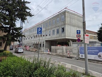 1-izbový byt, pôvodný stav, Spojovacia ul. Nitra - 8