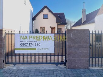 Na predaj 5-izbový dvojpodlažný, podpivničený rodinný dom, K - 8