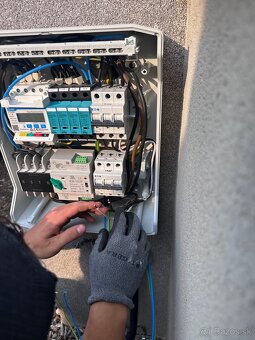 Práca pre elektrikárov a montažnikov elektrarne - 8