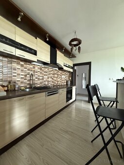 Na predaj pekný 3 izbový byt Bánovce nad Bebravou, 3x balkón - 8