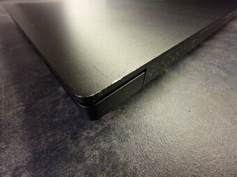 Razer blade 15 2021 nefunkčný - 8